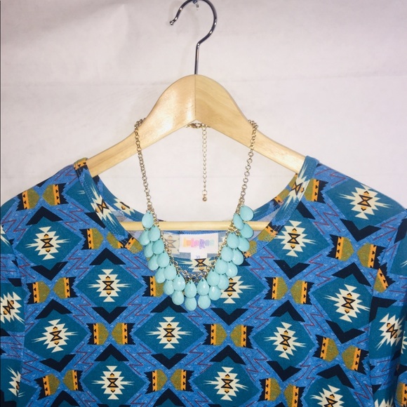 TEAL TEARDROP NECKLACE - Picture 5 of 6